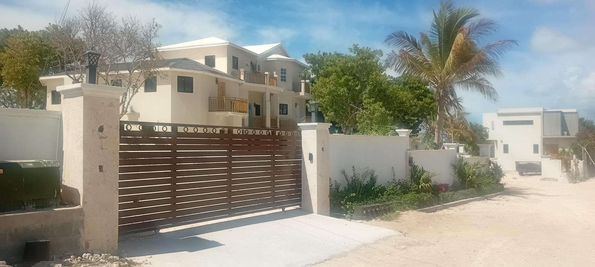 Discovery Bay, Corporate rental.